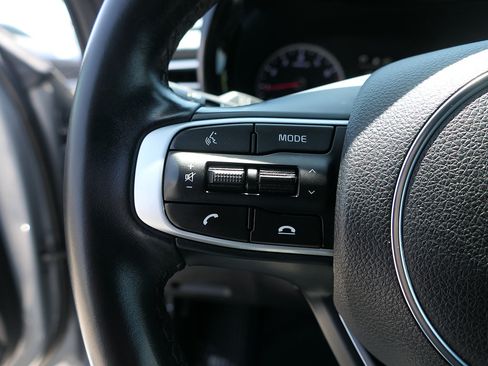 Used 2022 Kia K5 GT-Line FWD image 13