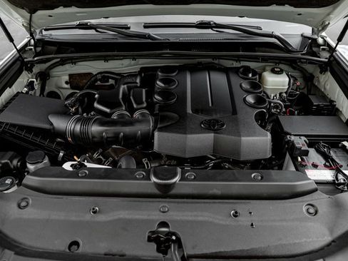 Used 2023 Toyota 4Runner TRD Off-Road Premium image 30