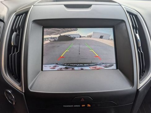 Used 2020 Ford Edge SEL w/ Convenience Package AWD/4WD image 16