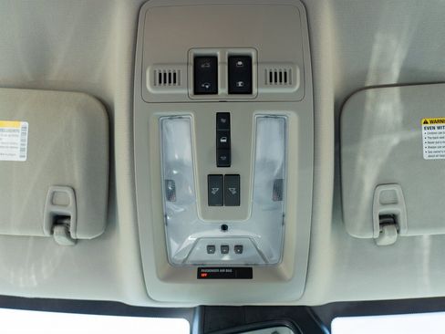 Used 2015 Cadillac SRX Luxury w/ Driver Awareness Package image 35