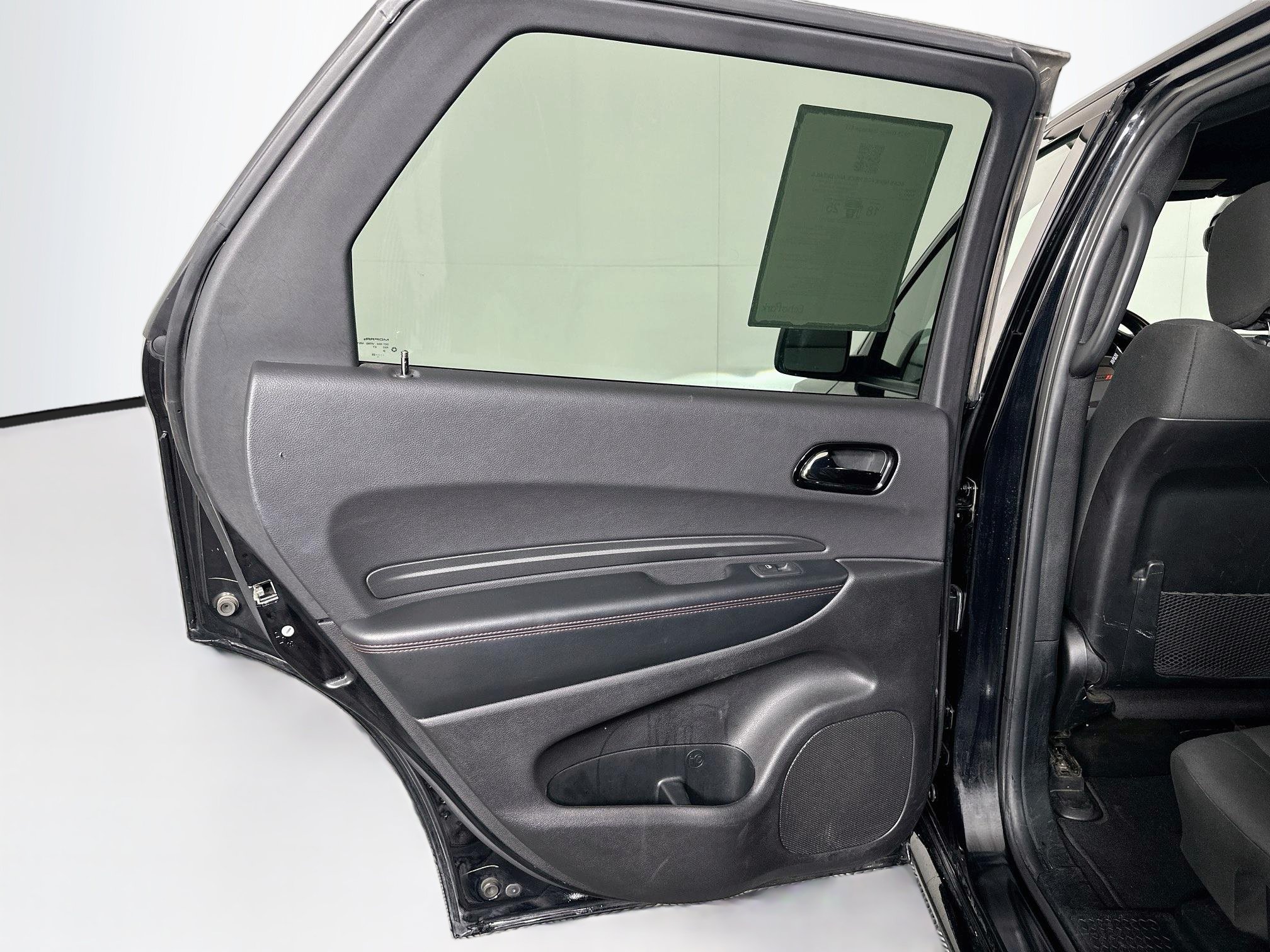 Used 2025 Dodge Durango GT RWD image 27