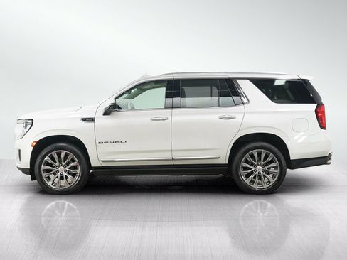 Used 2021 GMC Yukon Denali w/ Denali Premium Package AWD/4WD image 2