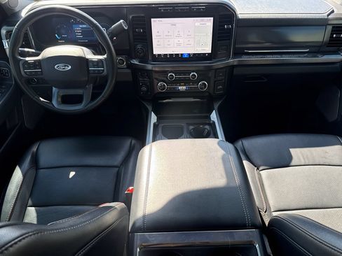 Used 2023 Ford F250 Lariat w/ Tremor Off-Road Package AWD/4WD image 11
