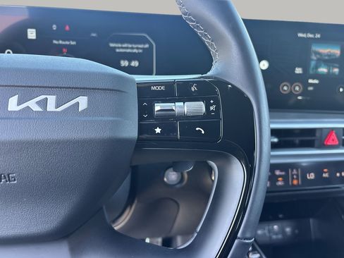 Used 2026 Kia Sorento SX Prestige image 32