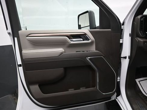 Used 2025 Chevrolet Silverado 2500 LT image 20