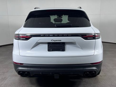 Certified 2023 Porsche Cayenne Platinum Edition AWD/4WD image 6