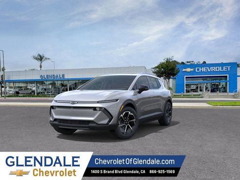 New 2026 Chevrolet Equinox EV LT image 8