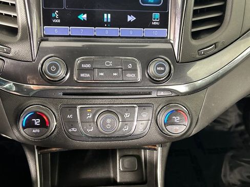 Used 2015 Chevrolet Impala LTZ image 15