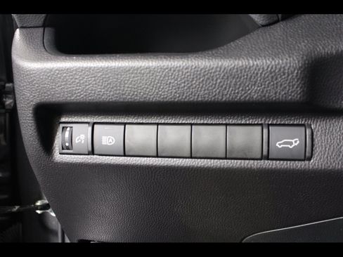 Used 2024 Toyota RAV4 XLE w/ Convenience Package FWD image 19