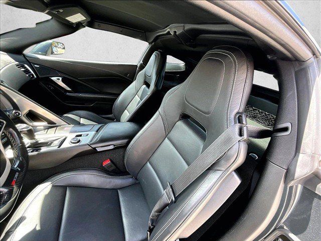 Used 2018 Chevrolet Corvette Z06 RWD image 25