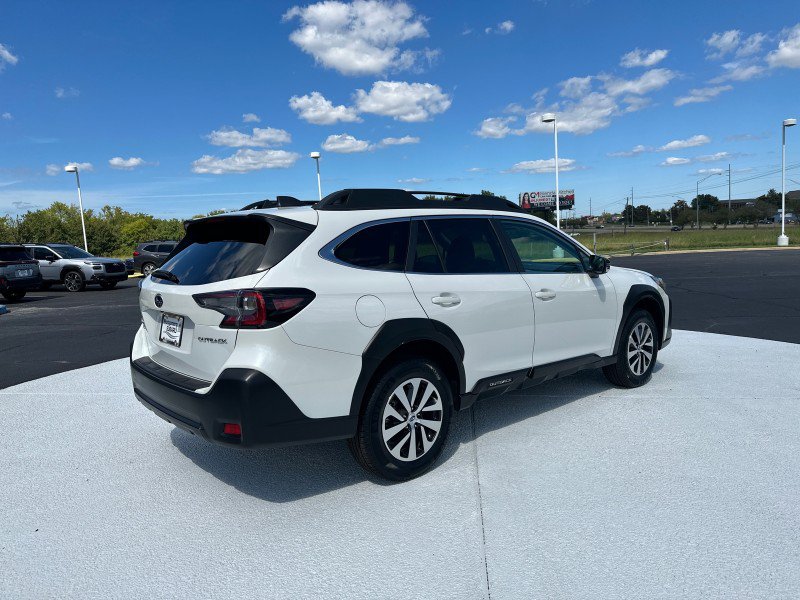 Certified 2024 Subaru Outback Premium AWD/4WD image 7