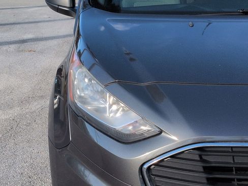 Used 2020 Ford Transit Connect XLT image 9