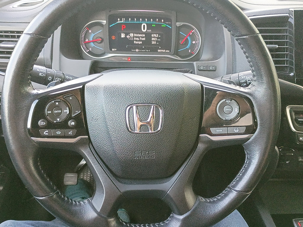 Certified 2022 Honda Pilot Touring image 24