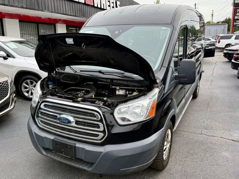 Used 2018 Ford Transit 350 XLT RWD image 5