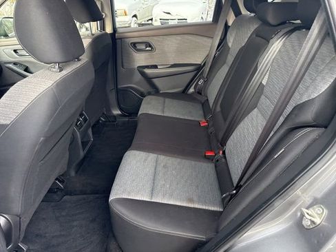 Used 2021 Nissan Rogue S image 14