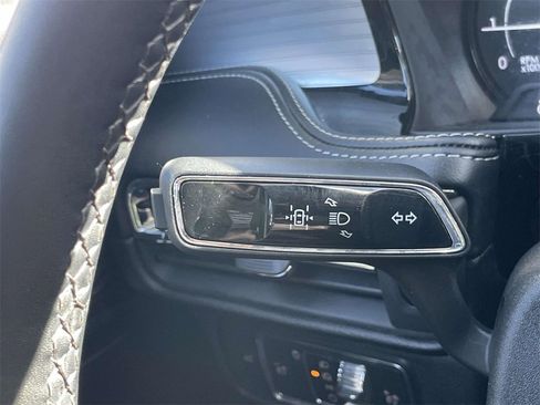 Used 2022 Lincoln Corsair Standard w/ Equipment Group 101A image 19