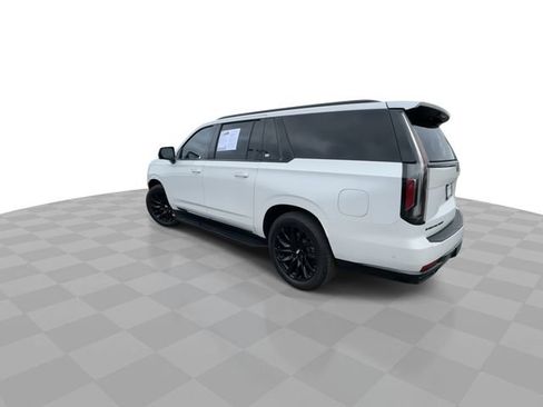 Certified 2022 Cadillac Escalade ESV Sport Platinum w/ LPO, ONYX Package AWD/4WD image 6