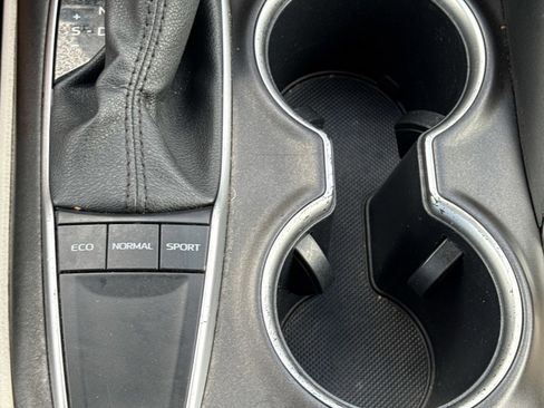 Used 2024 Toyota Camry LE image 24