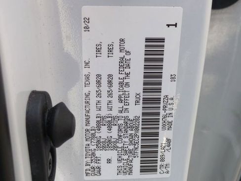 Used 2023 Toyota Tundra Platinum w/ Advanced Package image 34