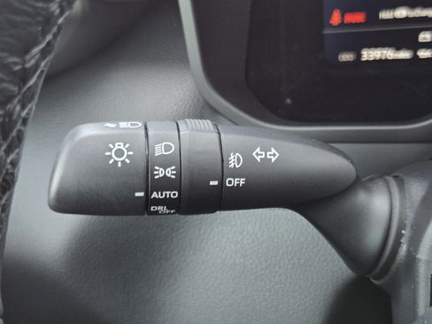 Used 2024 Toyota Tundra Limited w/ Power Package AWD/4WD image 18