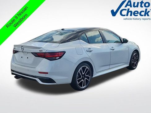 New 2025 Nissan Sentra SR FWD image 2