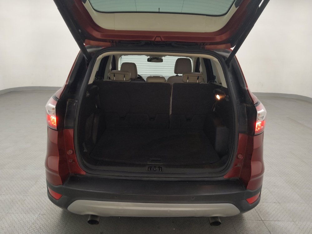 Used 2017 Ford Escape Titanium FWD image 29