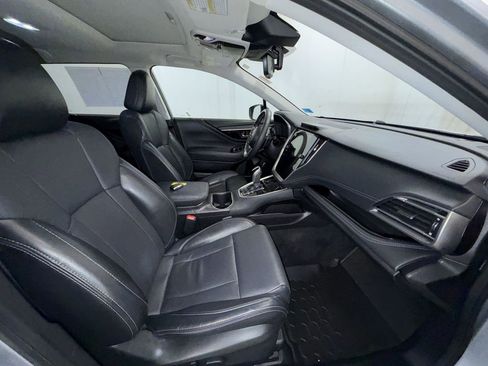 Used 2023 Subaru Outback Limited image 13