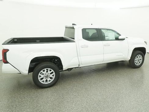 New 2025 Toyota Tacoma SR5 image 43