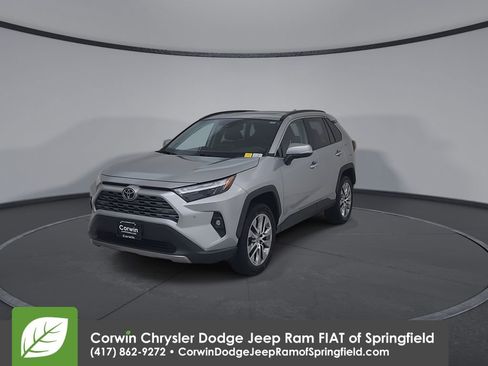 Used 2022 Toyota RAV4 Limited w/ Limited Grade Weather Package image 6