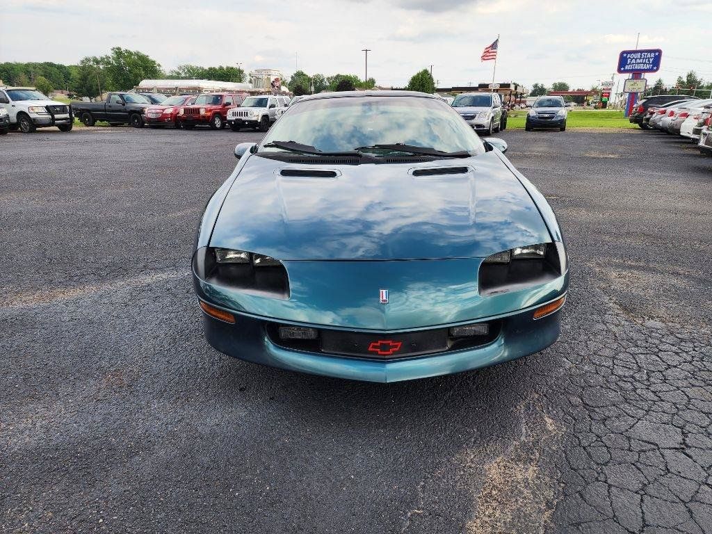 Used 1997 Chevrolet Camaro Z28 w/ Preferred Equipment Group 2 RWD image 12