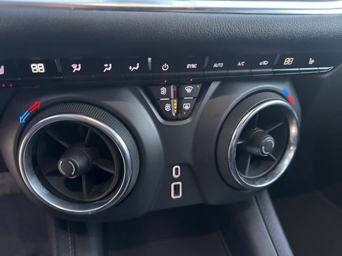 Certified 2021 Chevrolet Blazer LT image 21