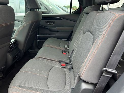 Used 2023 Honda Pilot Sport image 22