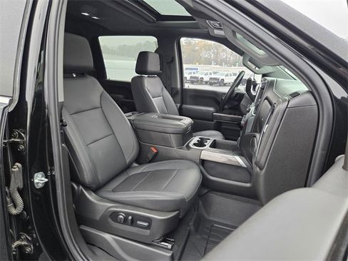 Used 2022 Chevrolet Silverado 2500 LTZ w/ LTZ Convenience Package image 20