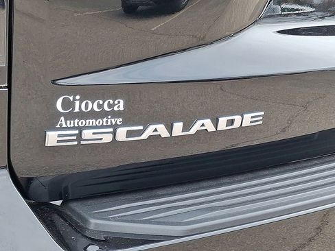 Used 2024 Cadillac Escalade Sport Platinum w/ Heavy-Duty Trailer Package image 42
