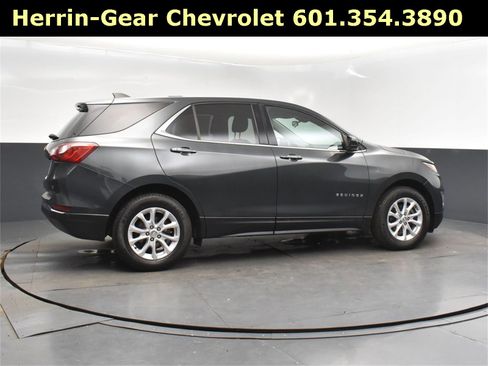 Used 2019 Chevrolet Equinox LT image 8