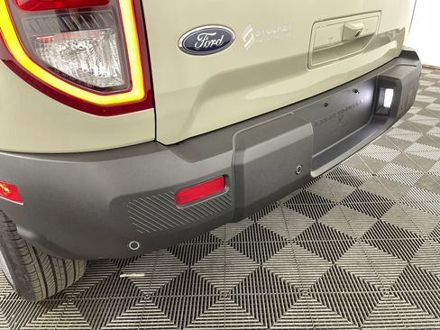 Used 2025 Ford Bronco Sport Big Bend w/ Convenience Package image 7