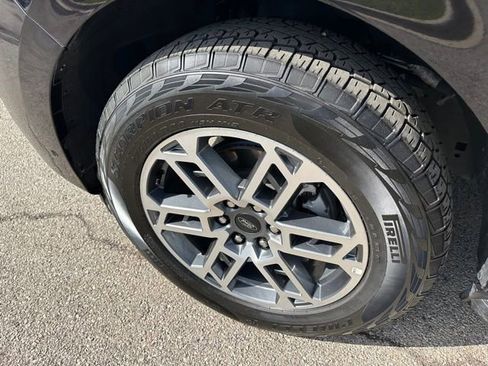 Used 2025 Ford Expedition Max Active AWD/4WD image 7