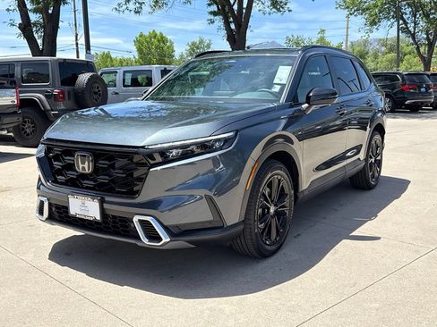 Used 2026 Honda CR-V Sport Touring image 8