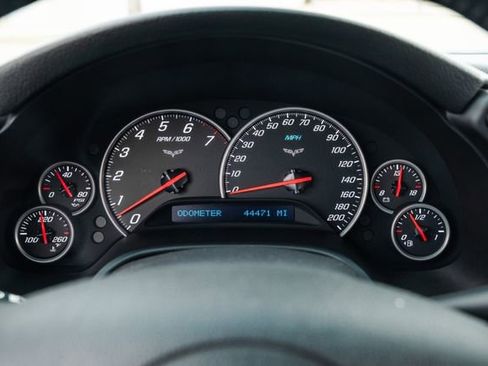 Used 2011 Chevrolet Corvette Grand Sport w/ Preferred Equipment Group image 6