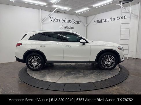 Certified 2026 Mercedes-Benz GLC 300 GLC 300 image 9