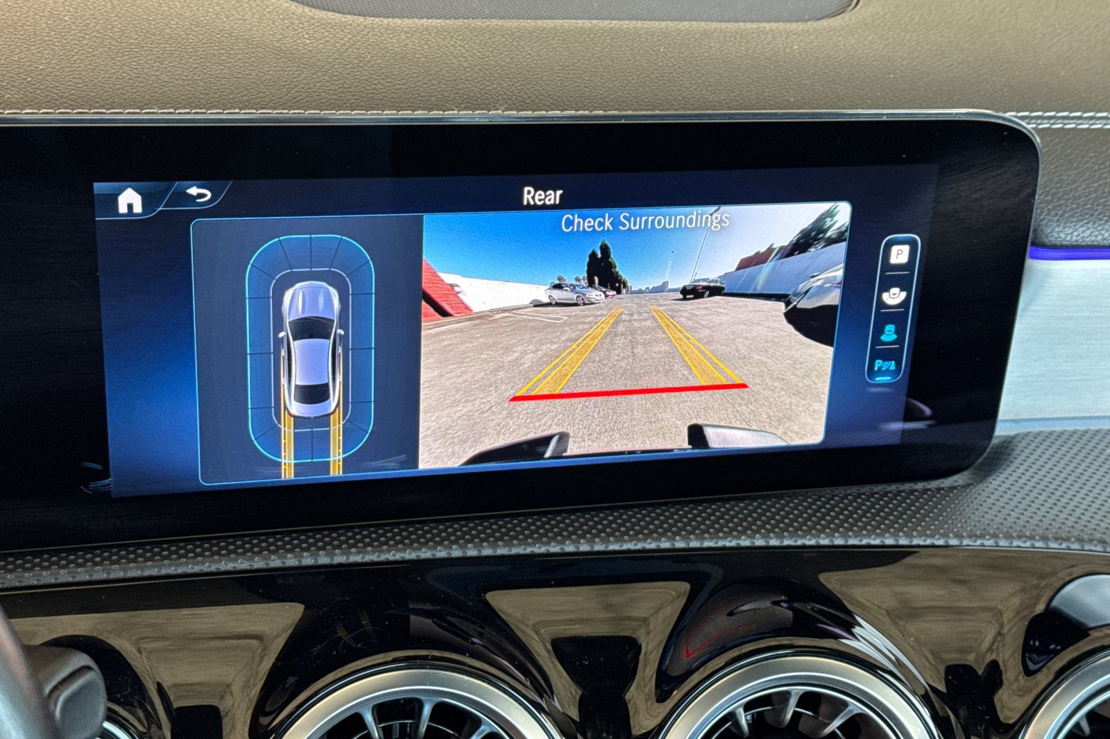 Used 2025 Mercedes-Benz CLA 250 image 23