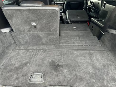 Used 2022 Mercedes-Benz GLS 450 4MATIC image 16