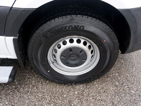 Used 2019 Mercedes-Benz Sprinter 2500 w/ Driver Convenience Package image 11