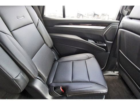 New 2026 Cadillac Escalade 2WD image 11