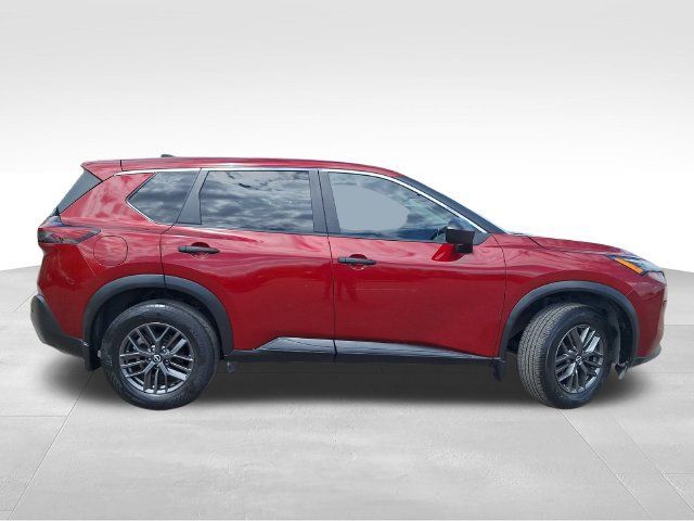 Certified 2023 Nissan Rogue S FWD image 9