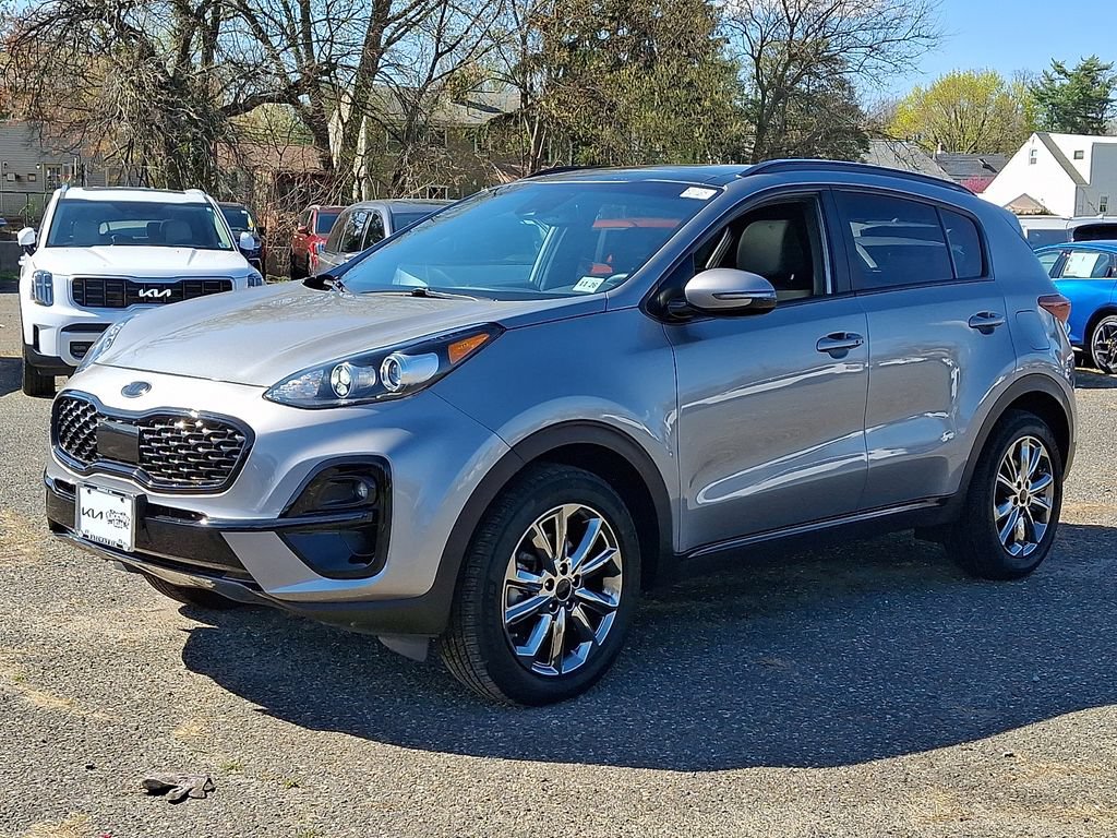 Used 2022 Kia Sportage Nightfall Edition w/ Nighfall AWD Premium Package image 3