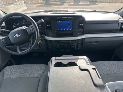 Used 2023 Ford F350 XLT w/ 360-Degree Camera Package AWD/4WD image 8