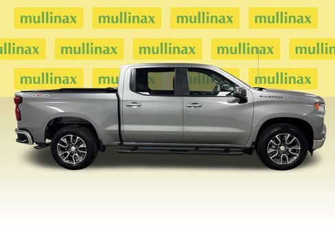 Used 2023 Chevrolet Silverado 1500 LT image 34