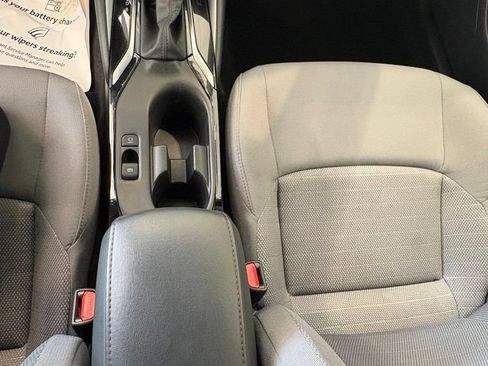 Used 2025 Toyota Corolla SE w/ SE Premium Package FWD image 23