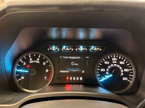 Used 2019 Ford F150 XLT w/ Equipment Group 302A Luxury AWD/4WD image 30